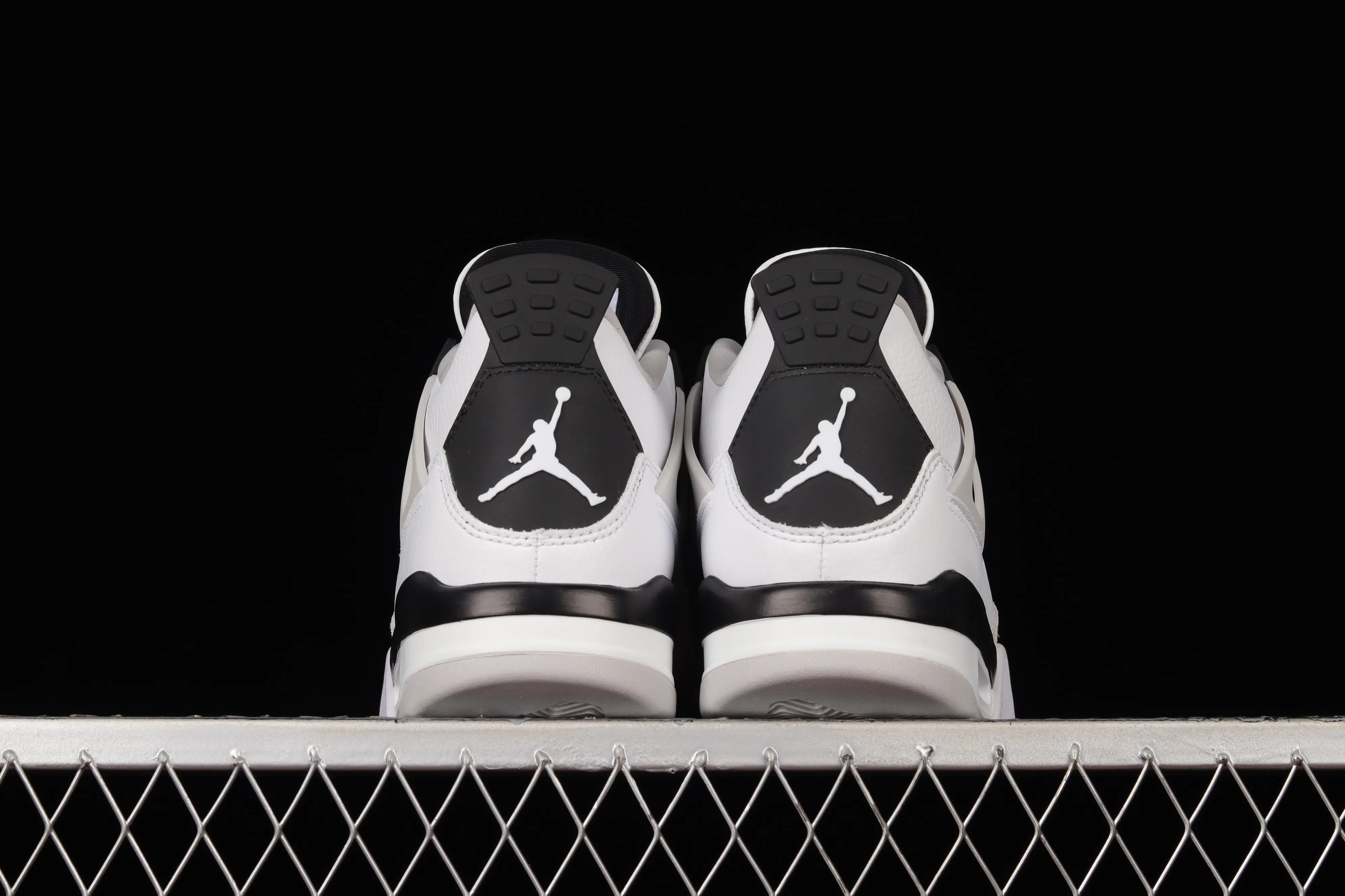 All categories Air Jordan Jordan series basketball shoes Air Jordan 4 L version Air Jordan 4 "Military Black" AJ4 Joe 4 gray and black stitching DH6927-111
